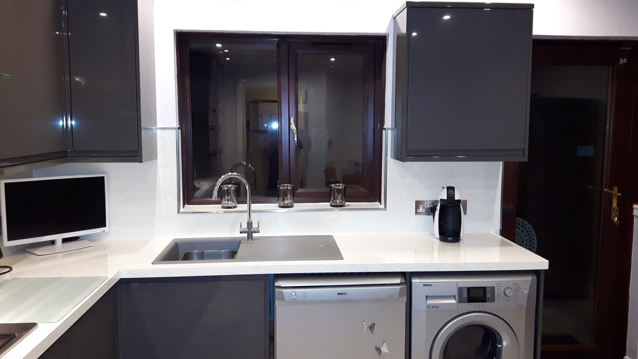 502581068 23926715696985926 4537740860251453370 N